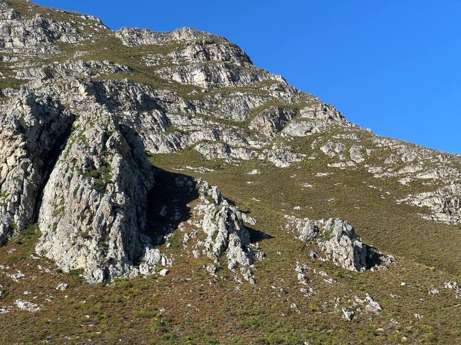 Inn 201 Hermanus Exterior photo